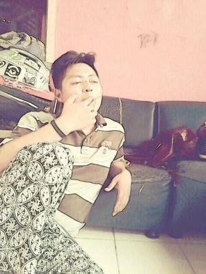 RadinalRafly's profile picture. berusaha dan bekerja keras untuk mengejar kesuksesan