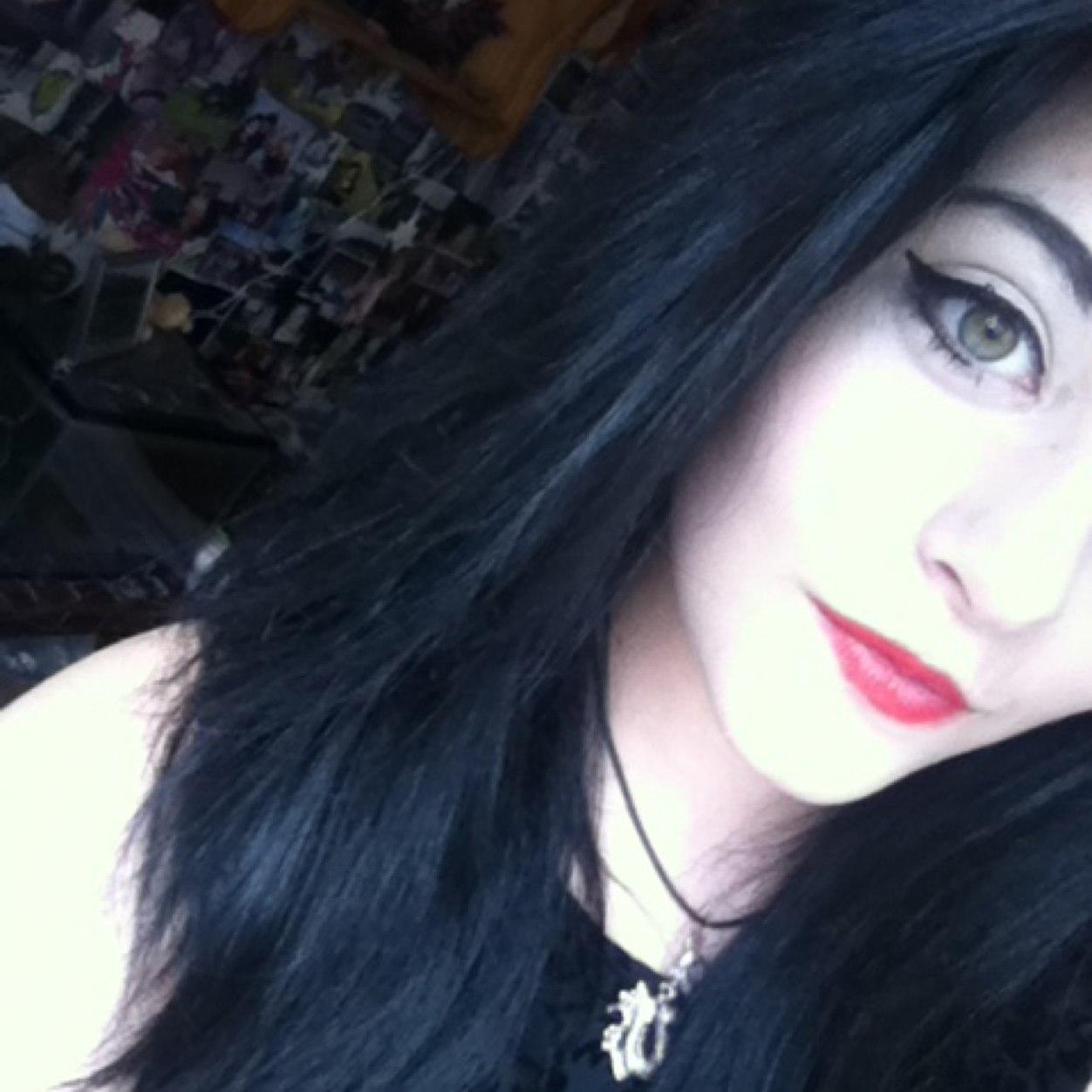 teal_alpaca123's profile picture.