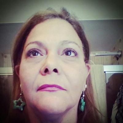 Retired Medical Doctor . I believe in healing in all of https://t.co/Yz2cUmVIsH working with Aromotherapy, Maha Lilah Terapeutis and Natural perfumist.