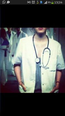 faculté de médecine ✌ .. live in annaba - algeria .. .. from jordan 33 ... be nice with me may be I will be your doctor one day  .. ☝ :) ...