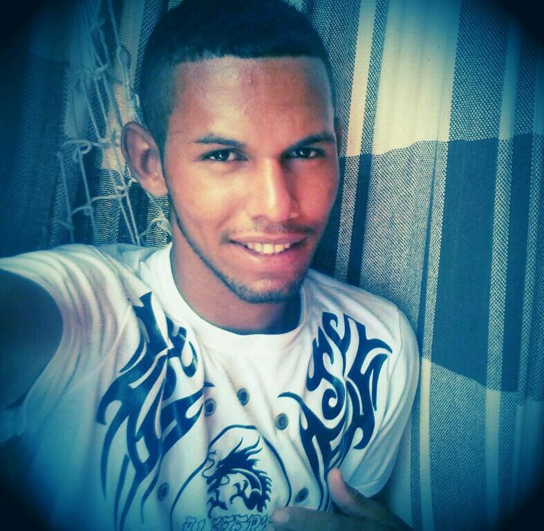 BAIANO♡♥
SOLTEIRO
18ANOS