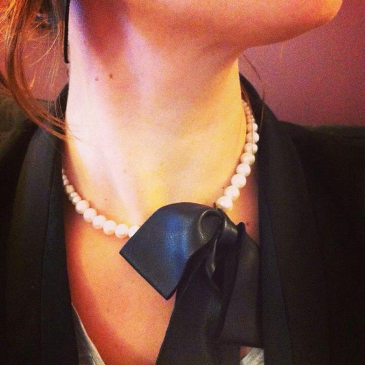 - anciennement à l’AJP, à l'Agence Belga et à l’Avenir