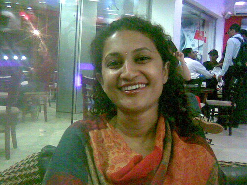 sarahtharakan's profile picture. 