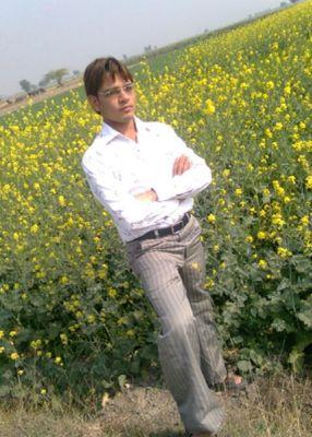 27d163558507430's profile picture. ahemdbad