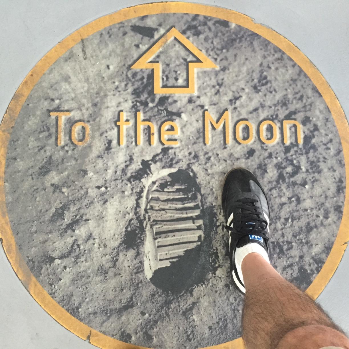 Riley209's profile picture. I AM living the dream!!!