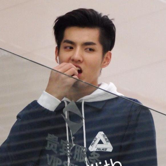 บีทูบี อี้ฟาน เป็นสายฮา