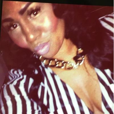 Doir benai' single mother a hard worker,woman of many trades.. god fearing... and living ... all about that gawp!!