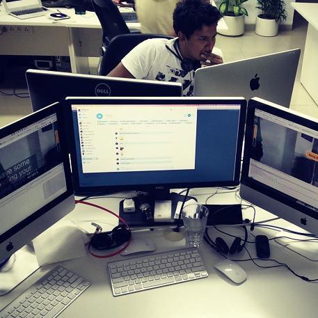 Developer by day.Philosopher by night Living the good times in Mumbai
http://t.co/KHdug2lT7s
