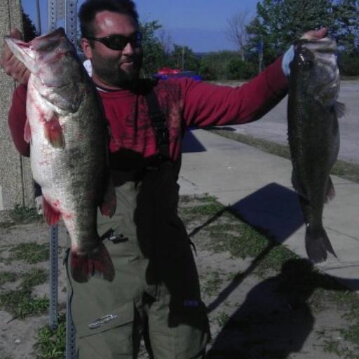 my sponsors Kick 'n bass https://t.co/1HGW7kWtC7 Rod armorz https://t.co/PSoyEAEa1f