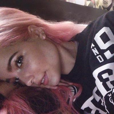 follow @folieafi
