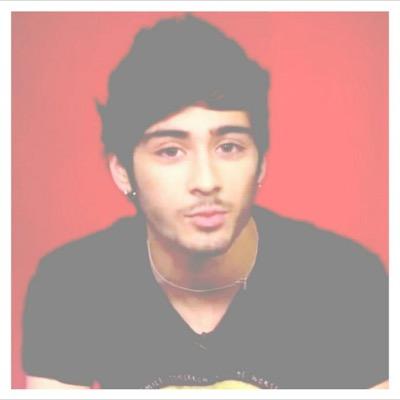 hii babe if i follow you zayn will follow you too and he loves you so much dont give up to get his follow - @voguemodelzjm