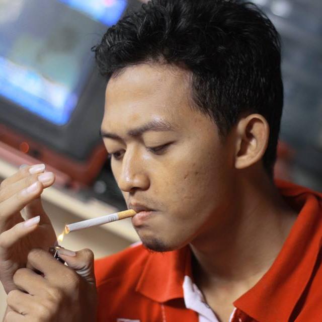 Pikiran membaca hati
Hati membaca dzikrullah
Tidur menghilangkan sepi

🍭 @malindaroed_