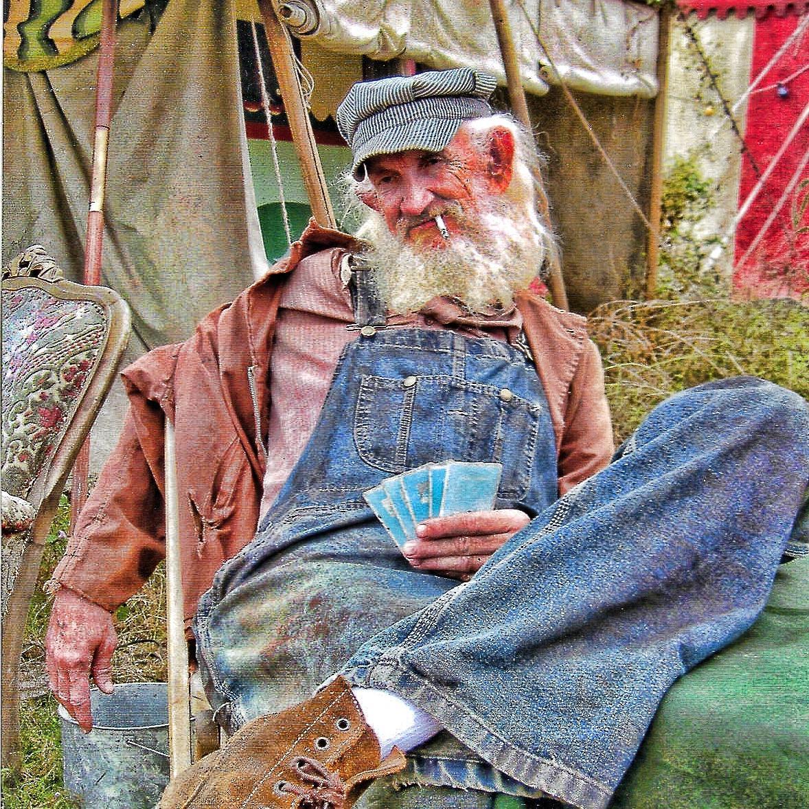 actor on Voices....Corsicana..The Purge season 2.... Easy Does It...The Purge season 1...AHS Freakshow,....Salem,..Quarry,Zoo,NCIS,Into The Badlands