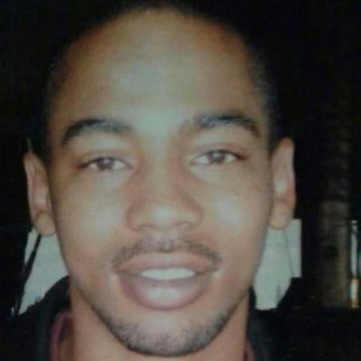 fields_pf's profile picture. 