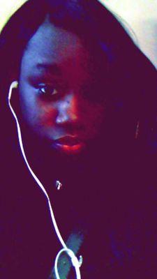 aprilj1815's profile picture. if u follow me i will follow u back asap