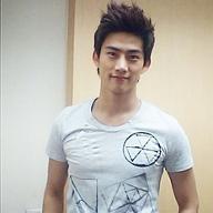 HengBazo's profile picture. 