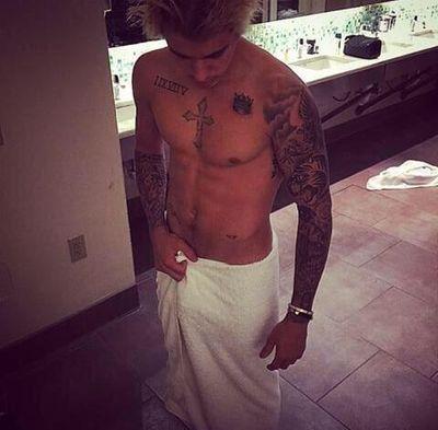 Vem fazer parte da minha ozadia 
Since: 29/05/13
Lucas seguiu 13/o6/2013 as 16:39