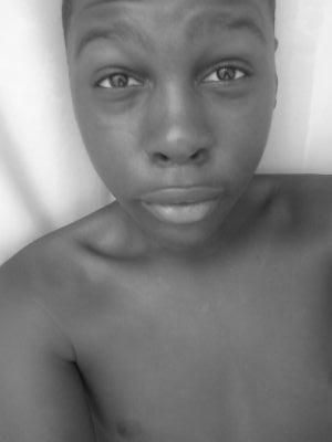 LindokuhleTerr3's profile picture. Im Best At Being Me, God Fearing ..Im Unique ,i think im funny