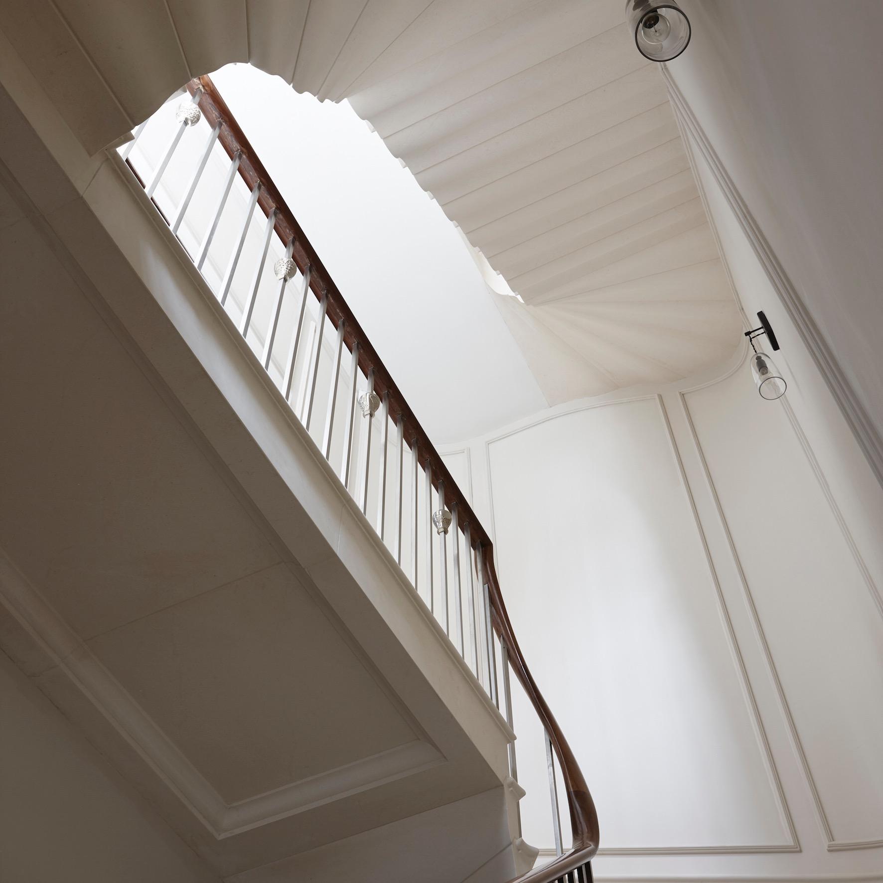 luxuryofspace's profile picture. 