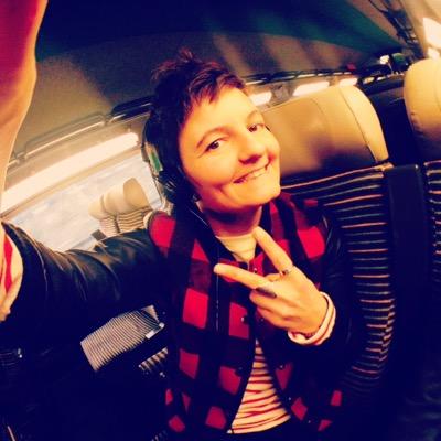 Réalisatrice / Filmmaker Pilote de drone / Drone Pilot