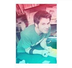 LearntoLoveYT's profile picture. Una shipper mas