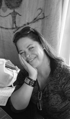 Naïve Artist, Mom, Wife, in love with...my treadmill. Malmesbury, South Africa