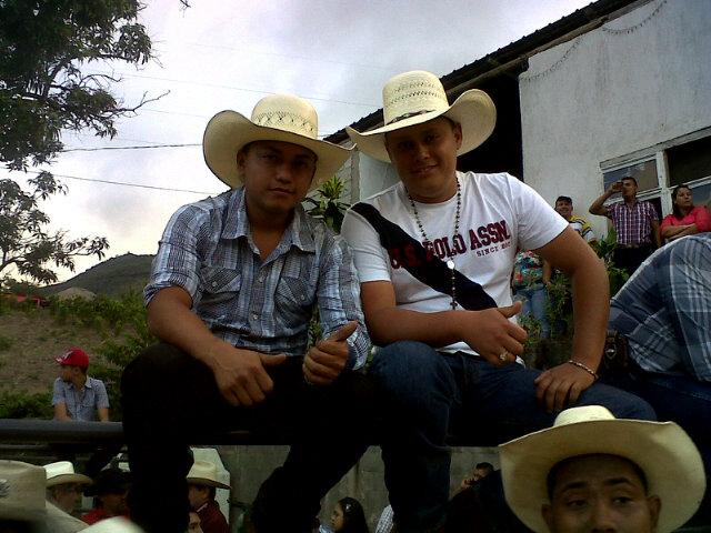 Agronomo de ♥ y zootecnista en proceso//// nacido y creado en la tierra de la piñuela ☀ bendito sea Dios • Mi chiquimula ☆