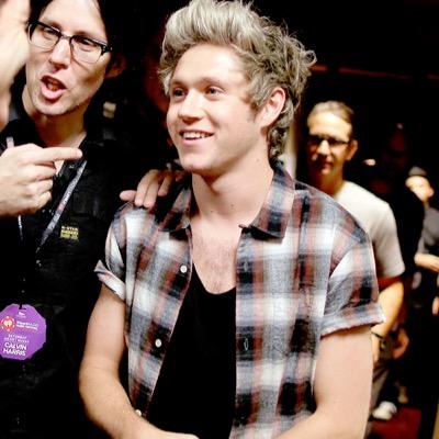 NIALL IS MY BITCH