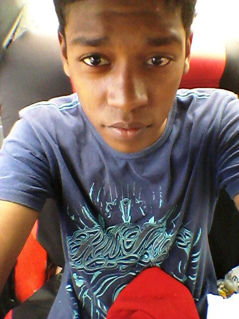 Whatsapp: 0723532958                                          
Snapchat: adeebjacobs                                                 
IG: adeebjacobs