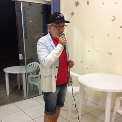 Musica boa é a que me toca. Nosso país pela sua diversidade de raças e culturas tem uma variedade enorme de estilos e no meio disso tudo coisas boas e ruins.