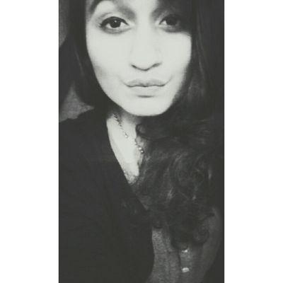 apsarapirzada21's profile picture. IG:apsarapirzada