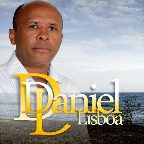 Cantor e compositor, C/ 03 CDs autorais. Destaque para as músicas: Nordestino Cidadão, Fenda, Berço Universal e Dia futuro.