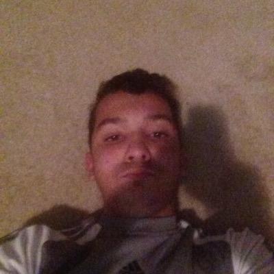I'm a younower oovoo mr.awesome_10001 snapchat awesome0545 kik awesome0545

Flippingfamily