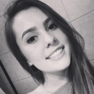 Jamais julgue sem ter como provar, jamais critique se não souber fazer melhor, jamais espere do outro o que nem mesmo você pode fazer.