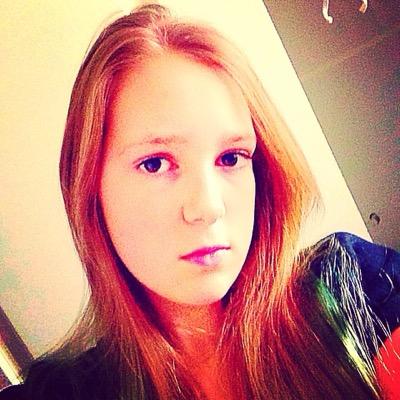 hi guys it sierra not famos but whatever lalala cone on follow me u know u wanna