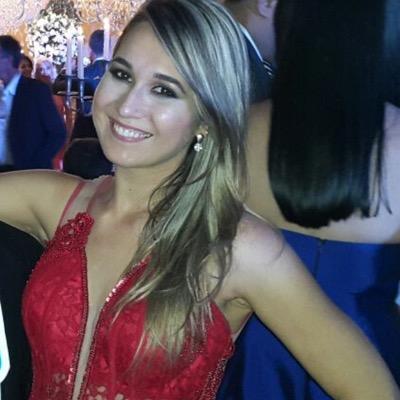 Psicóloga!!!Blessed!!!Eu sou menos mal do que falam, menos legal do que parece!!! Blindada por Deus, nem o inferno inteiro tem poder contra mim.