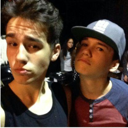 saved628272883's profile picture. follow @idkwhoseside for gain tweets