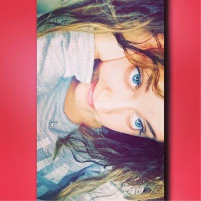 AngiePeck9's profile picture. Little bit crazy...whole lotta love