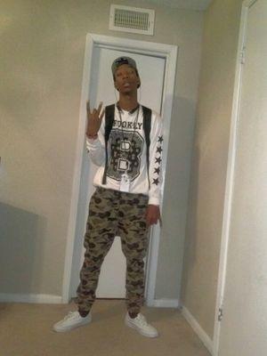 Luhh_Mojo's profile picture. Stay Humble.                                     (N.N.G)                    Grind Now. Shine Later