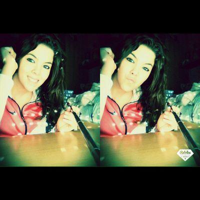 Un príncipe no es aquel que tiene un palacio y mucha fortuna... Sino aquel que te respeta, te protege y te quiere como a ninguna.