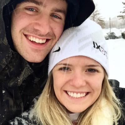 Angelaherrmann's profile picture. 