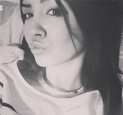 75_siham's profile picture. 