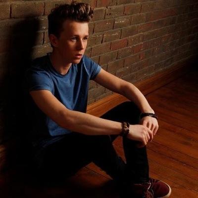 MrNathanLamber's profile picture. Singer-songwriter in band @24_7Official Music is pretty cool but bacon is better :') Management: @PAlexanderADC