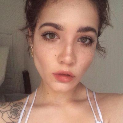 we're halsey group on whatsapp! send us your number on DM to be add ヾ(@^▽^@)ノ