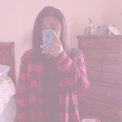 free follow from @kissIandcal :-) follow her and rt the links in her bio?