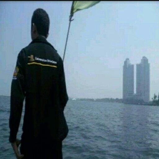 Menembus Batas Logika Masyarakat