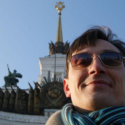 Умом Россию не понять, её аршином не измерить! У ней особенная стать, в Россию можно только верить!