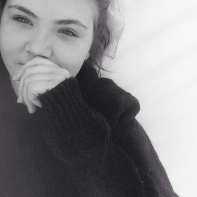 im weird.