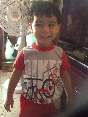 leonardo_sam77's profile picture. Hijo de Yaneth, esposo de Mao, padre de Vale y Samuel, hincha de Junior tú Papá, amante del fútbol y los cómics, y por sobre todas las cosas hijo de Dios.