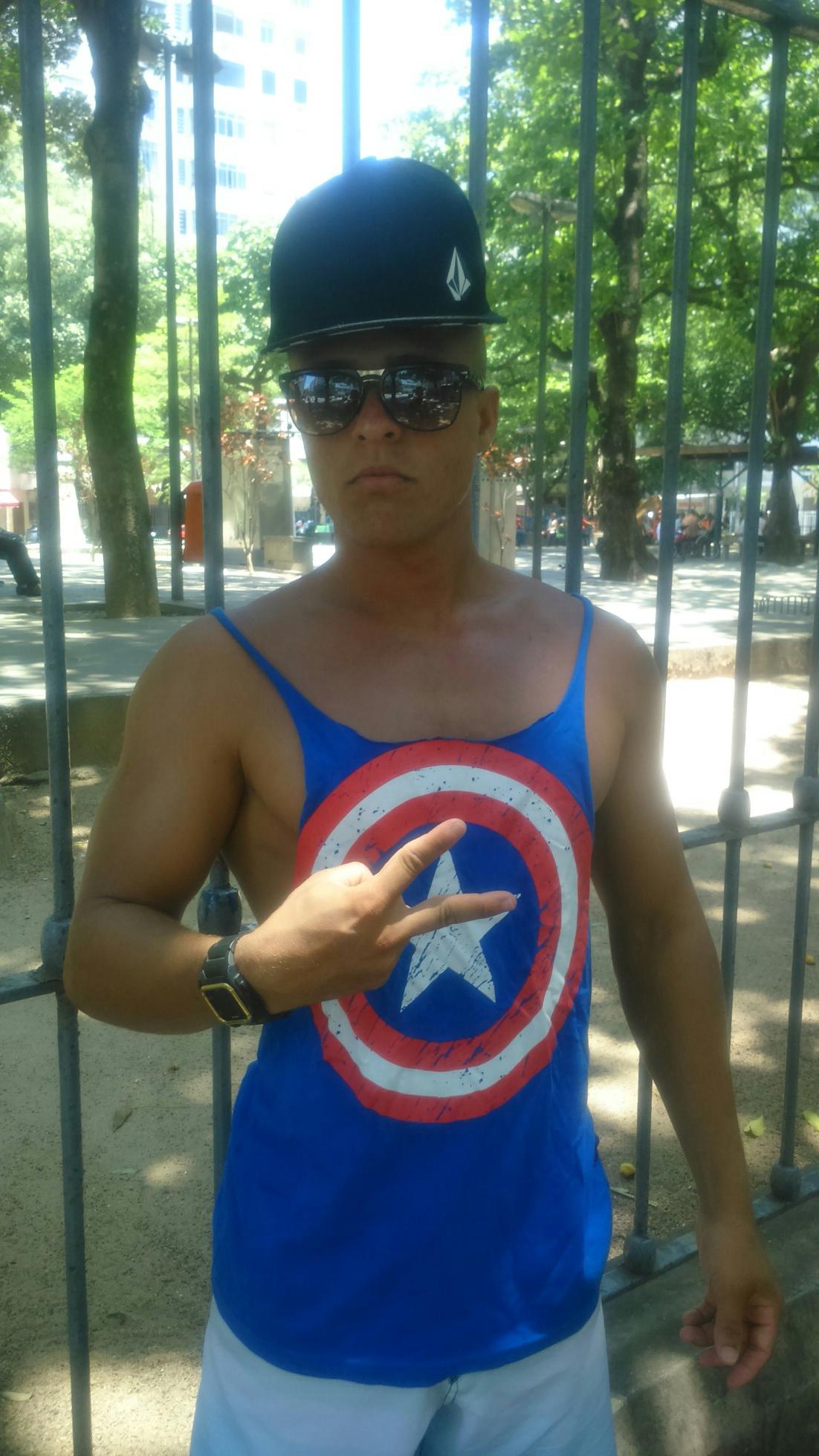 Dieguinhokivitz's profile picture. Imagine uma nova história para sua vida , e acredite nela. Deus é bom o tempo todo😃